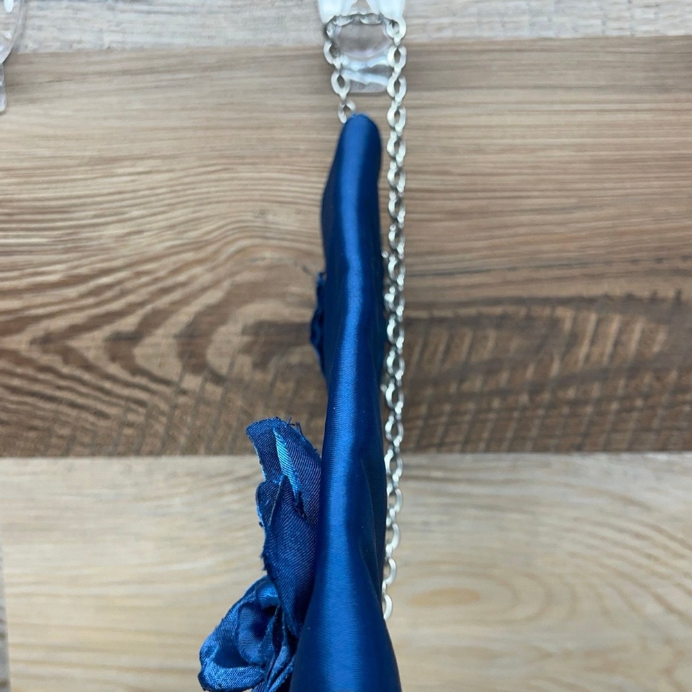 AMERICAN EAGLE OUTFITTERS - Blue CLUTCH PURSE Handbag Satin Flower Accent AEO - Picture 5 of 8